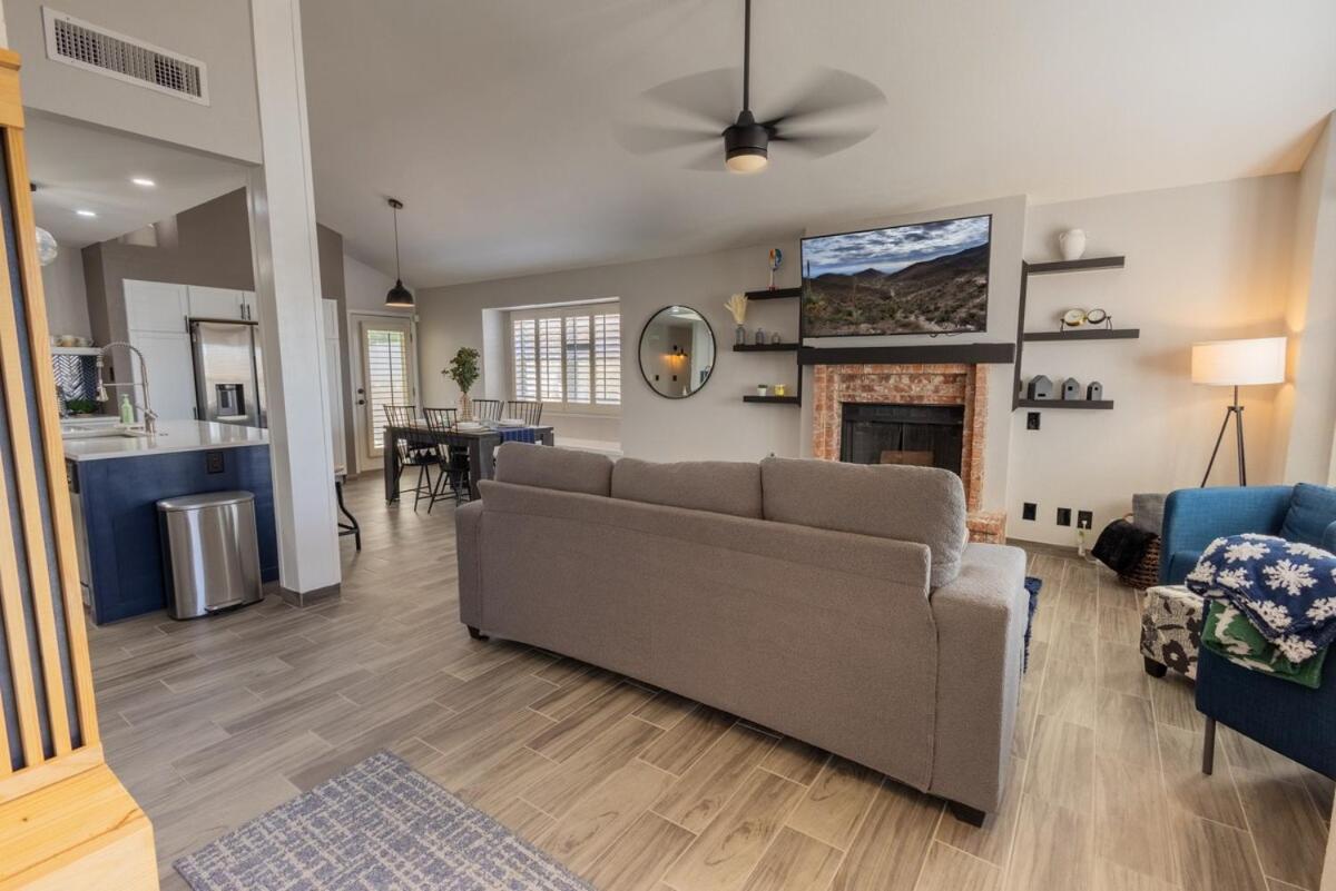 Stylish Escape 3bdrm With Fireplace Appartement El Paso